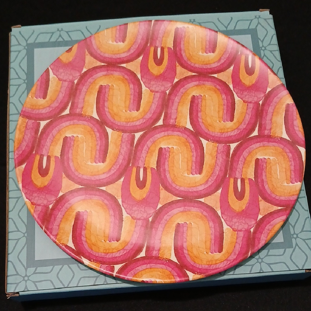 Spring/Summer Dishware - Picture 5 of 6